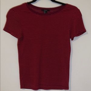 I am selling a striped red shirt ❤️